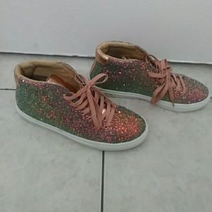 Cute sparkle shoes